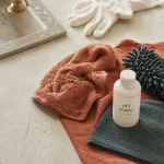 Nettoyer béton ciré pH neutre, chiffons et serpillière sans dégâts